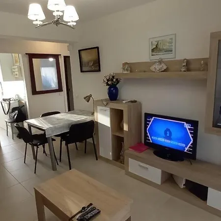Beata 4 Pax Apartment
